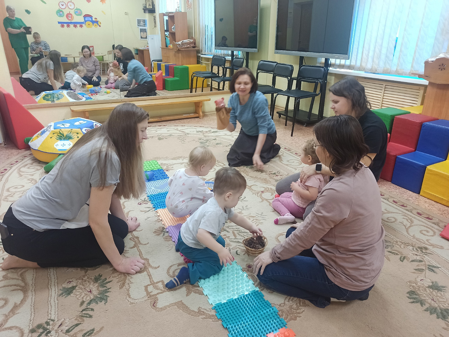 В гости к малышам пришла «Библионяня»