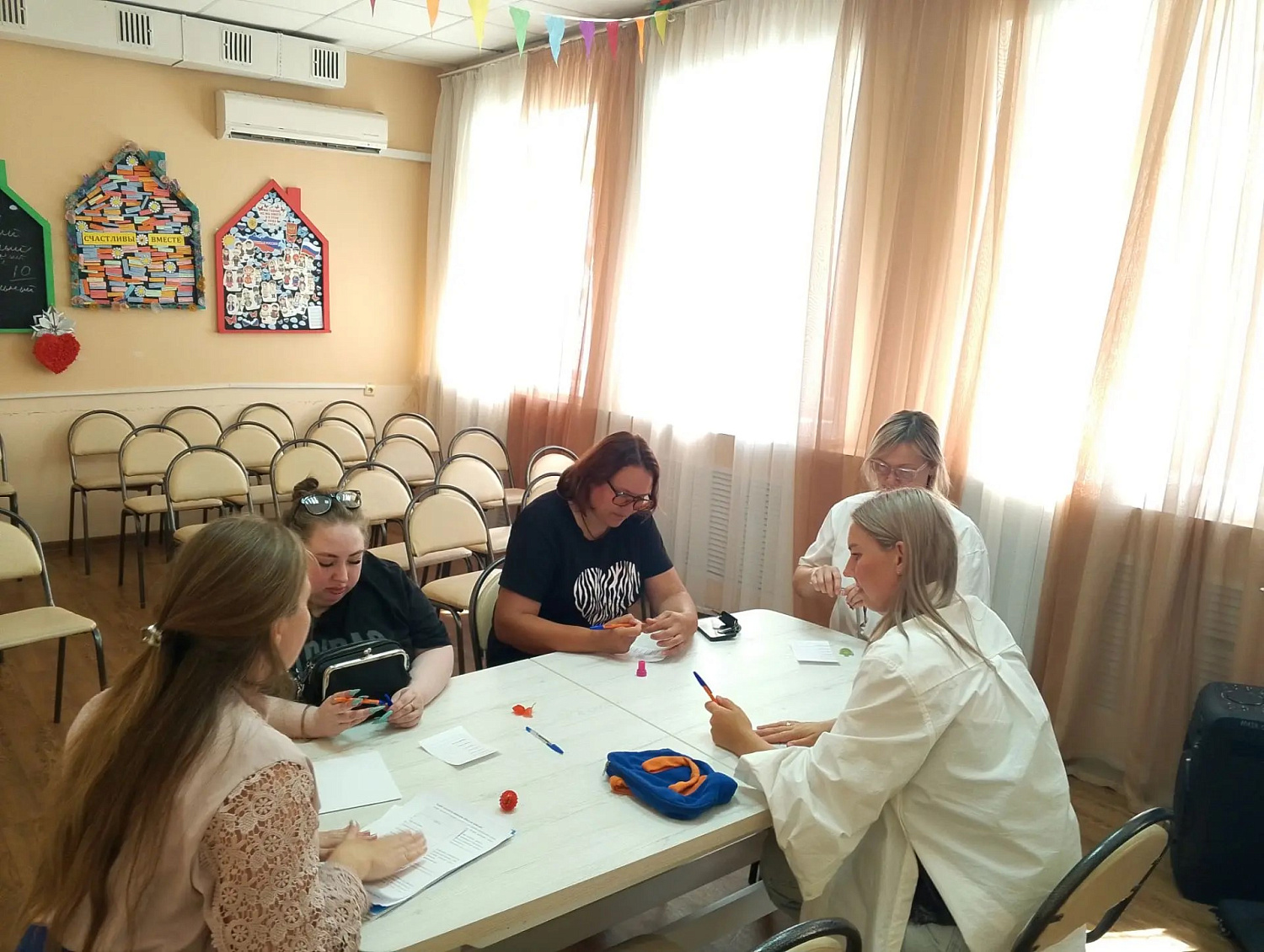 В Центре «Здоровье» прошёл тренинг «Ты да я, да мы с тобой»